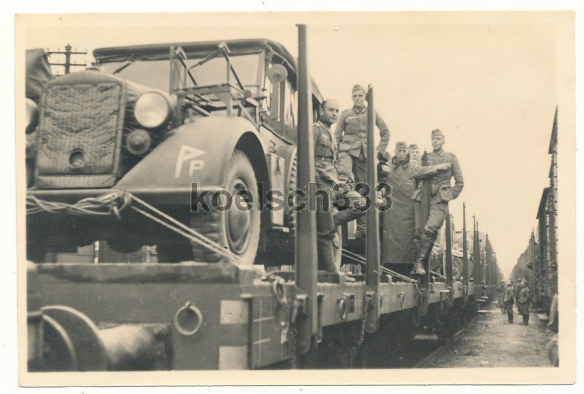 Foto Polen 1939 Einheits PKW Kübelwagen auf Eise