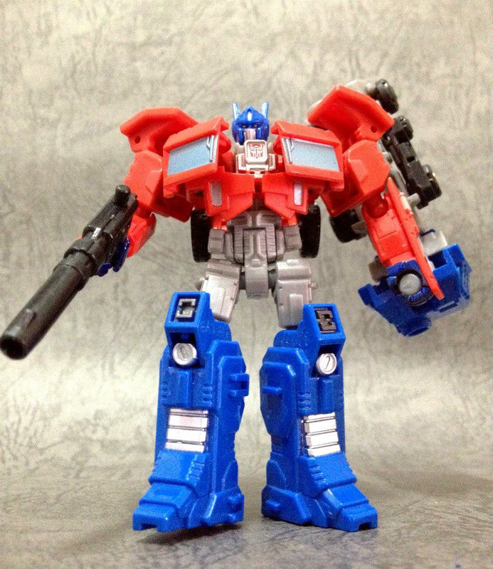 400703_326474414146637_1920352180_n