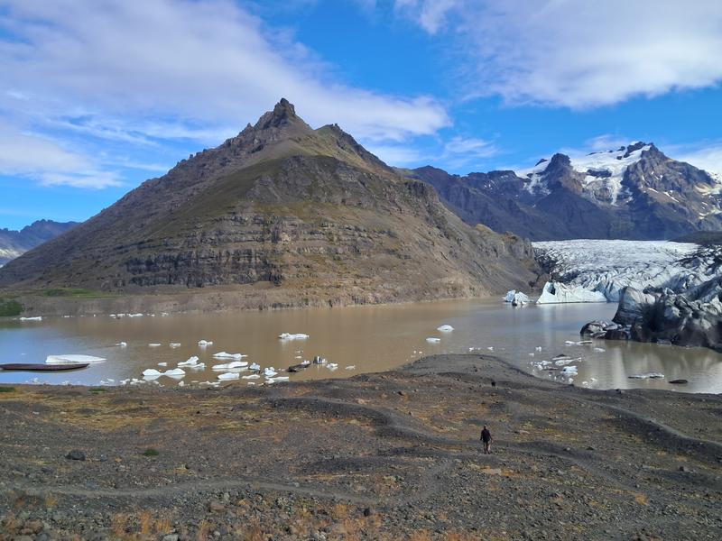 Entre hielo y ceniza. - Islandia, donde la tierra ruge. (13)