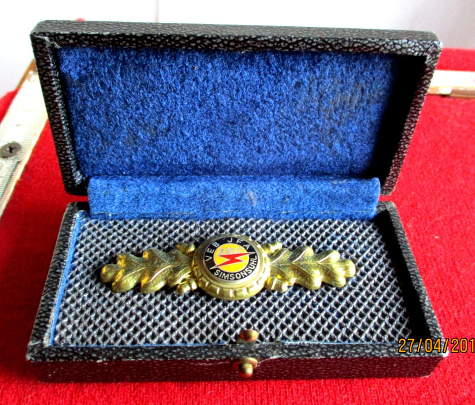s-l1600