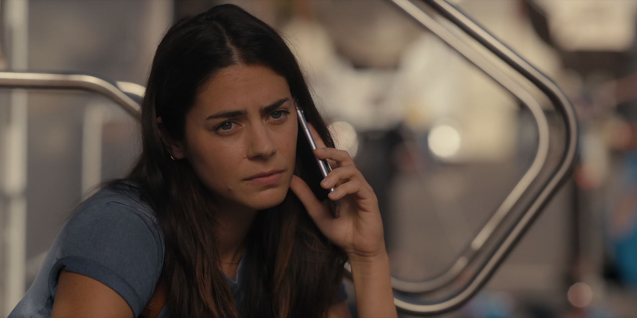 Hacks.(2021).S01E03.A.Gig’s.A.Gig.1080p.10bit.BluRay.AAC5.1.HEVC-Vyndros.mkv_snapshot_21.22_[2022.07