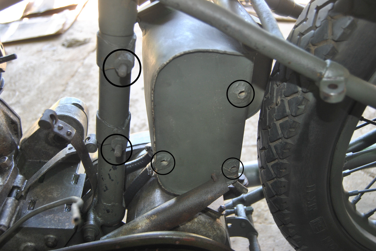 Absence Oil Tank Mounting Plate