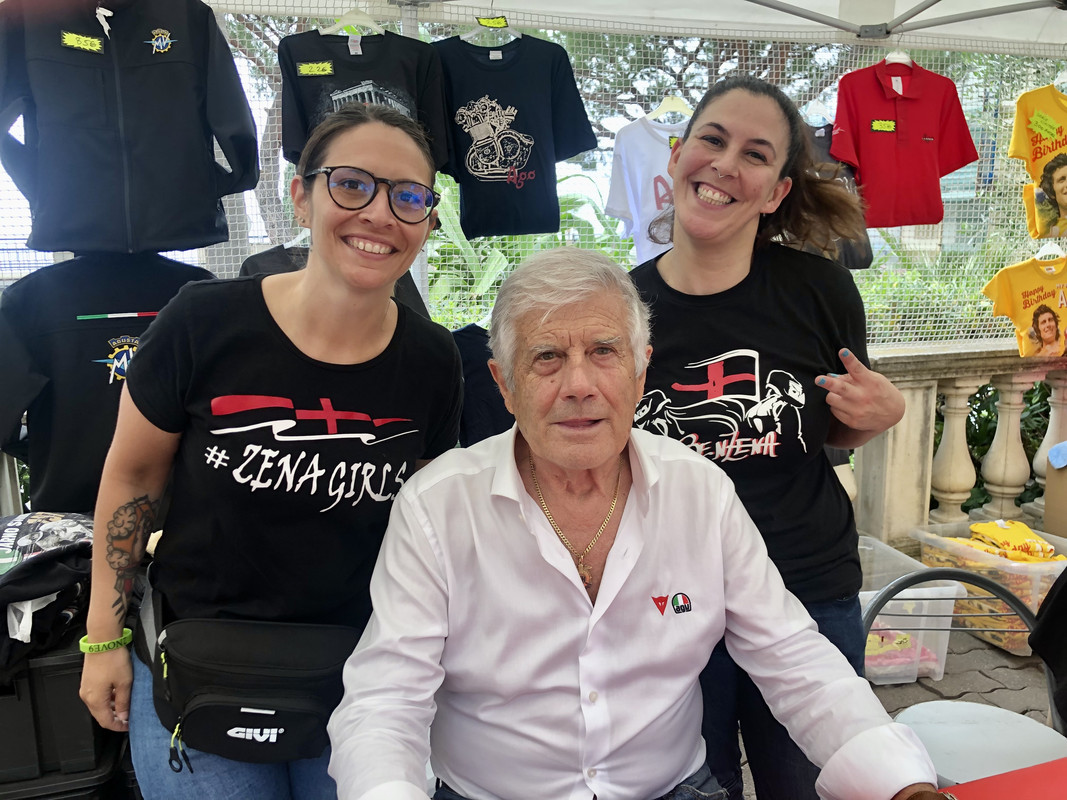 7E931A12-4D26-4CDF-B80A-7AE7678A69F8