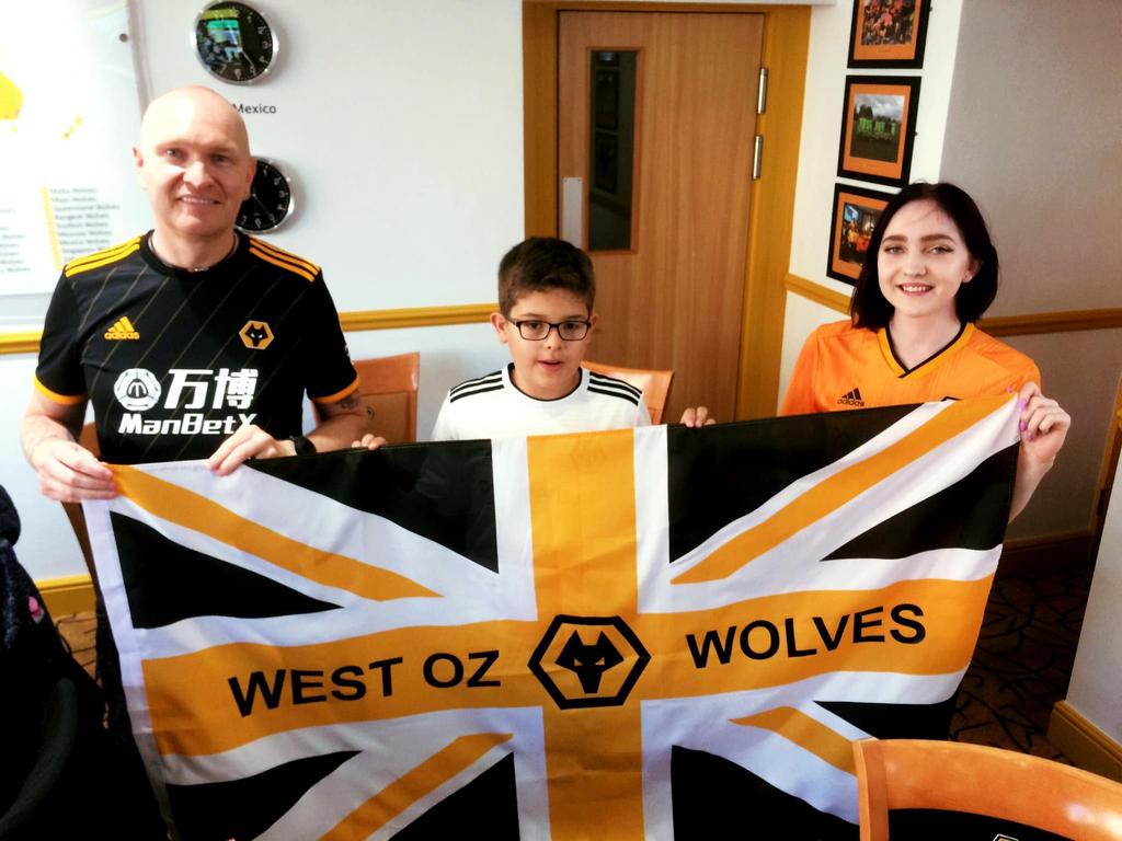 19-08-2019-West-Oz-Wolves-2-Wolves-v-Man-Utd.jpg