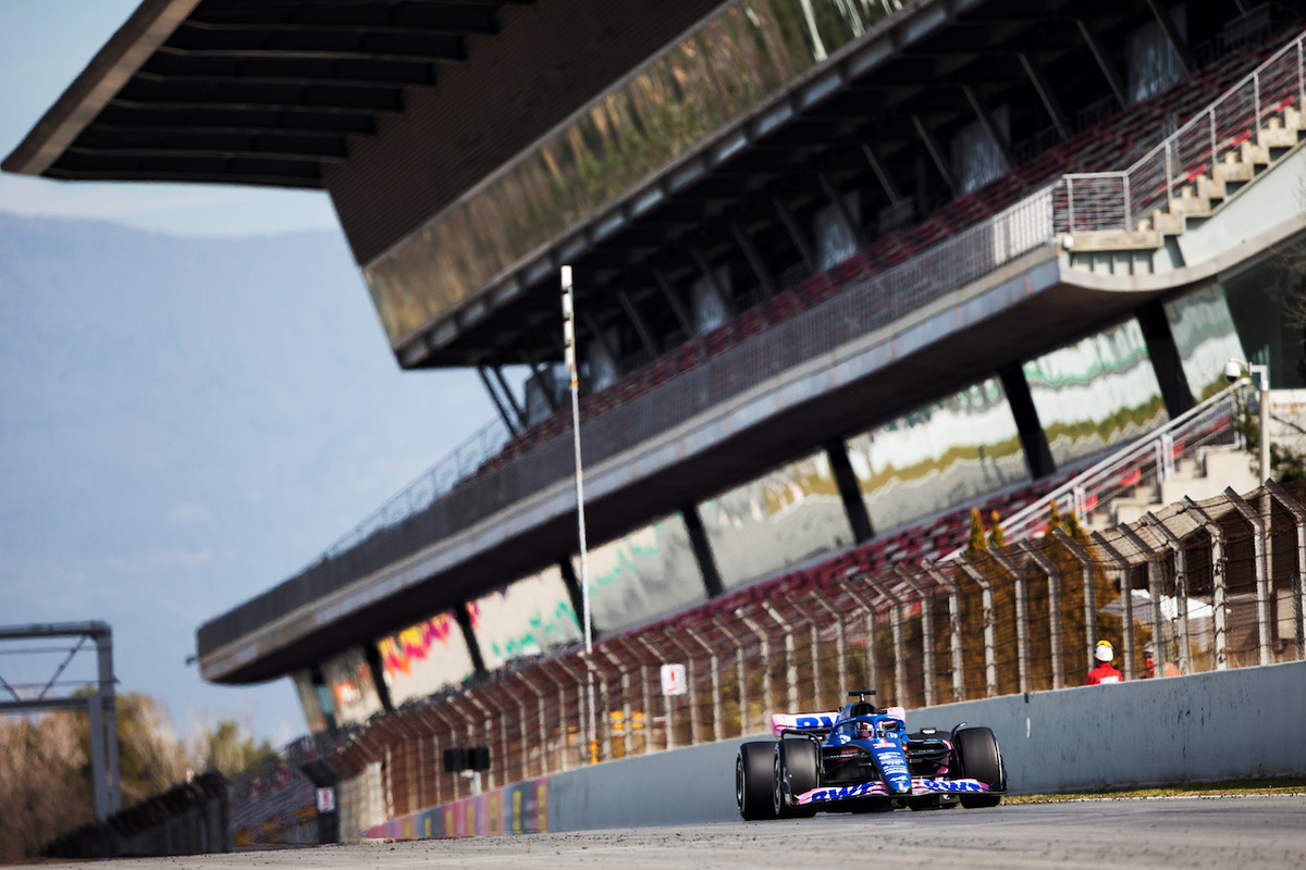 [Imagen: f1-test-barcellona-day-2-gallery-fotografica-197.jpg]