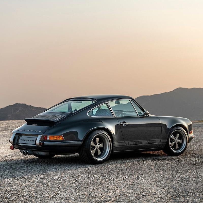 Singer-Vehicle-Design-Suisse-Commission-21.jpg