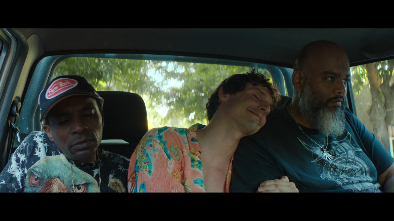 Honeymoon Crasher 2025 Netflix 1080p WEB DDP x264 NM21vi mkv snapshot ...