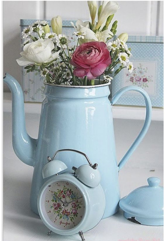 blue-floral-jug.jpg