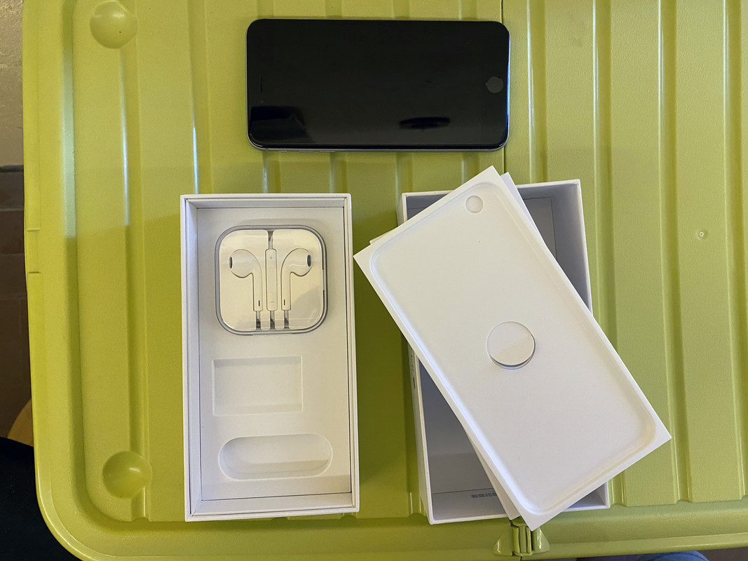 iPhone 6 Plus 16gb argento con scatola