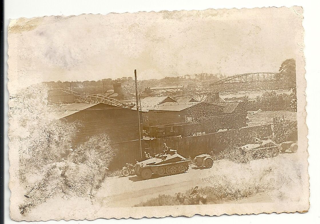 Orig.Foto Halbkette SdKfz Spähpanzer Wehrmacht m