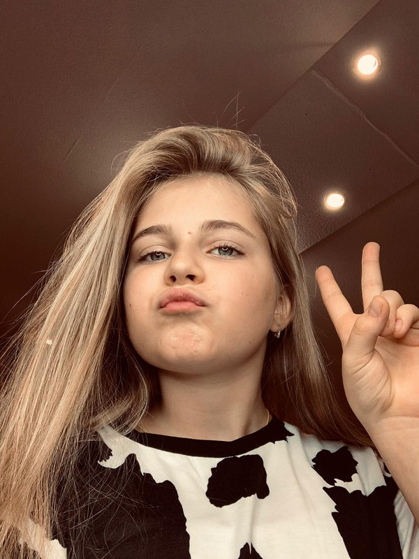 AFF4E52D-846A-478E-859E-1E32E9BE429C