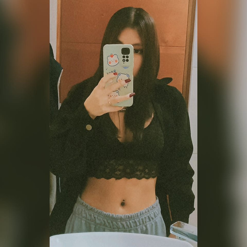 Noa, Sevilla