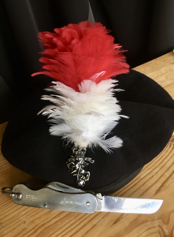 FBA7E992-743F-4AFB-B5D6-A43AA13CC3AD