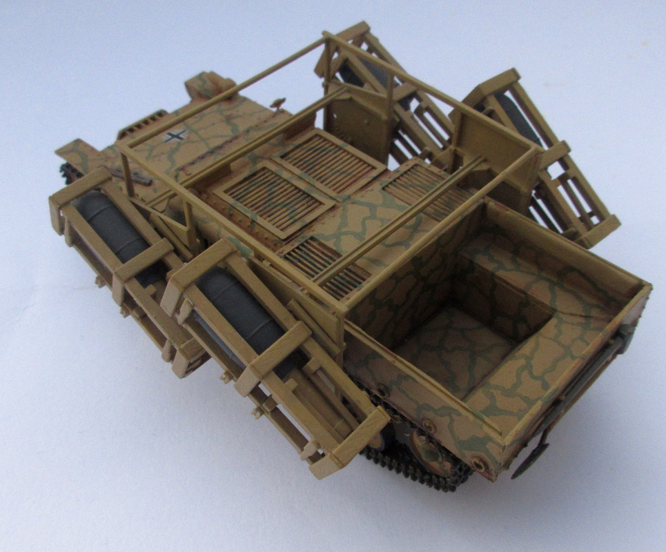 Sd.Kfz. 135 s.W.G. 40 32 cm Stuka zu Fuss (35)