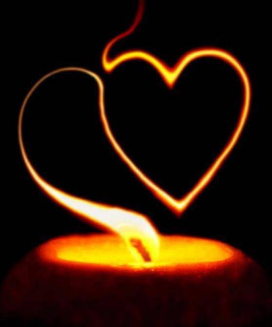 [Image: coeur-bougie.jpg]