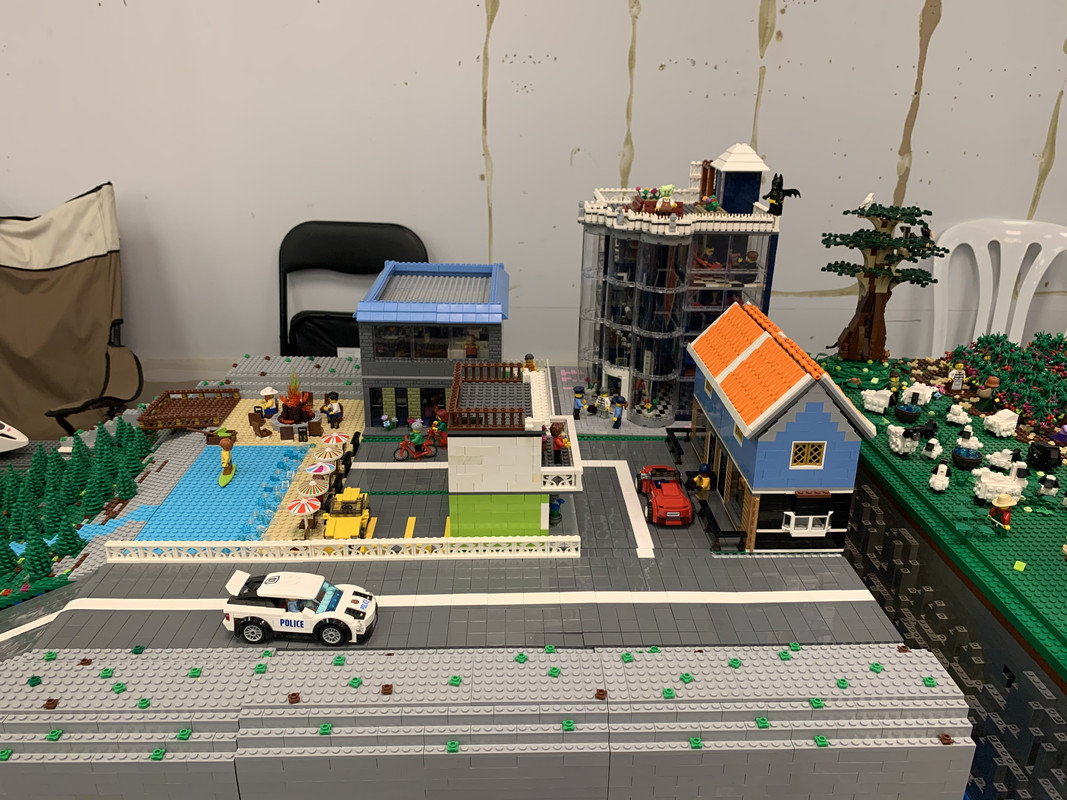 D8220439-613D-487E-B1A9-268A5CD9C0A2