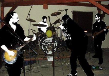 [Slika: Grate-Live-In-Sabac2009-folder.jpg]