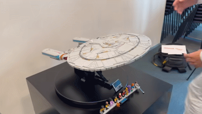 legoenterprisebreak3