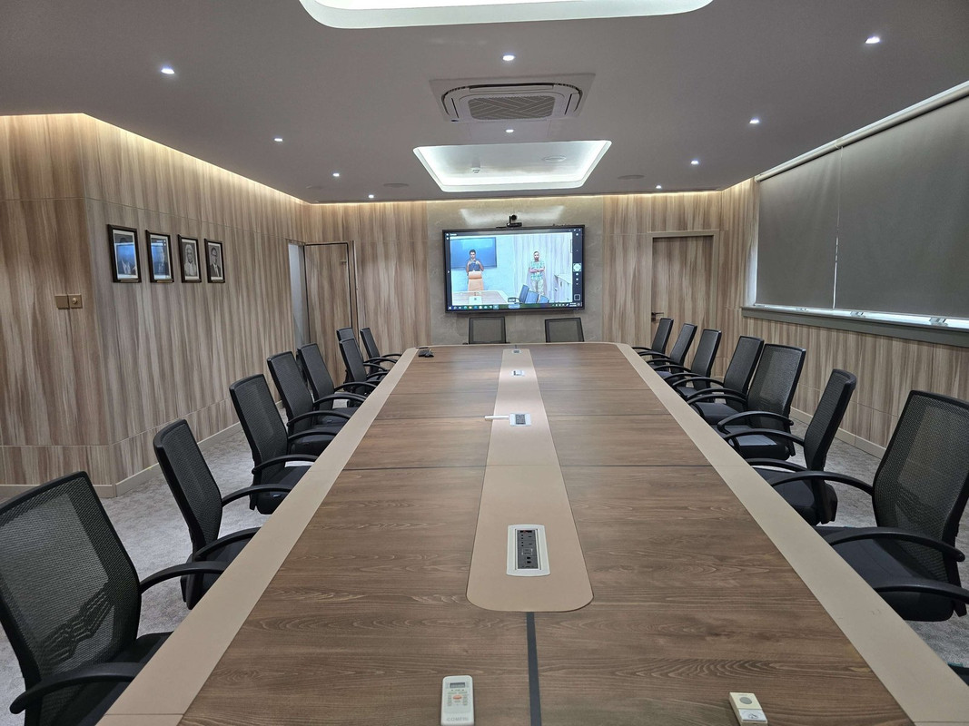 Commercial Bank HQ Meeting Rooms (4rooms) – 6