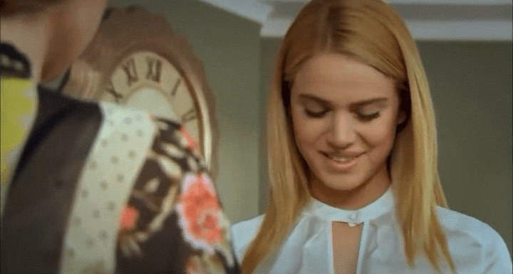 GIF 0323413800