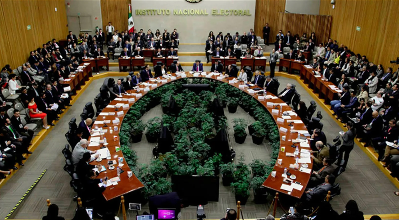 INE anuncia contratación de más de 5 mil empleados de honorarios a partir del 1 de enero