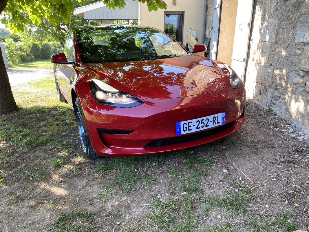 2B0F1272-B9ED-4DE6-8072-5250BEE461CF