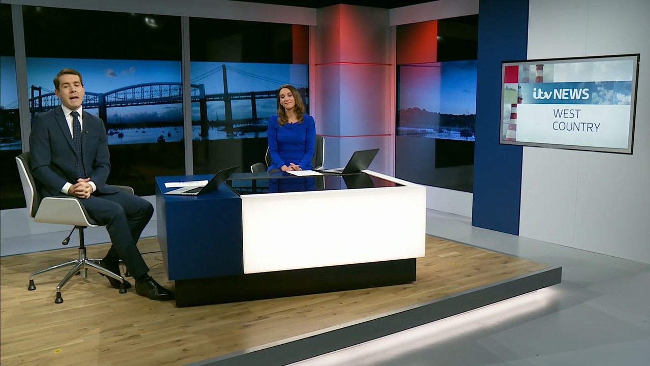 01.11 - 18.00.00 - ITV News West Country. News for Devon, Cornwall, S....ts_snapshot_27.05.524