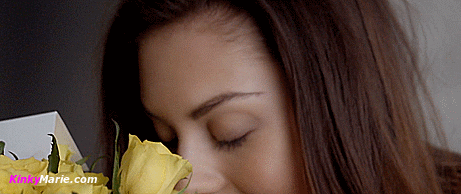 kaylee-miu-make-up-sex-x-art.gif