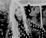https://i.postimg.cc/QMqgN5T0/tumblr-ccf8a704a90c7db48fda46ec84d5144b-e6431bd9-250.gif