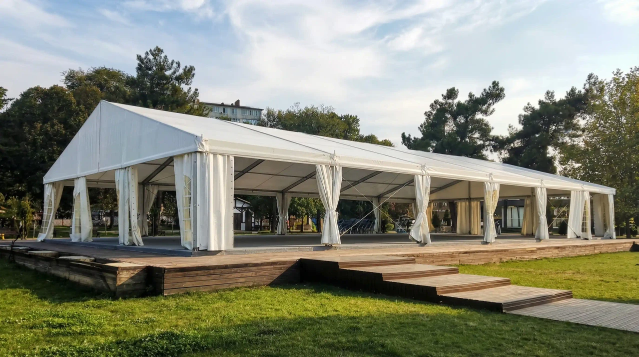 Аренда шатров для мастер-классов на фестивале Черноморская винная неделя