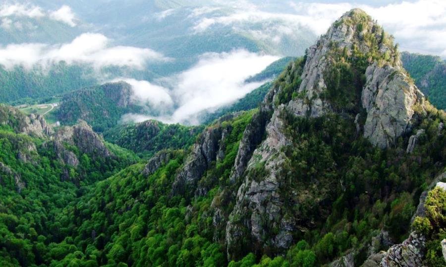 Карпатские горы, известные как Трансильванские Альпы Карпатские горы, известные как Трансильванские Альпы
