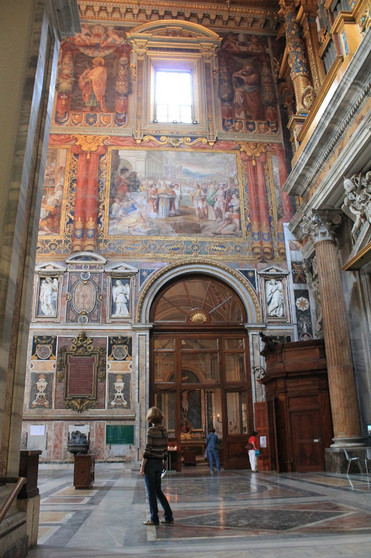 11 ЛатеранВнутри