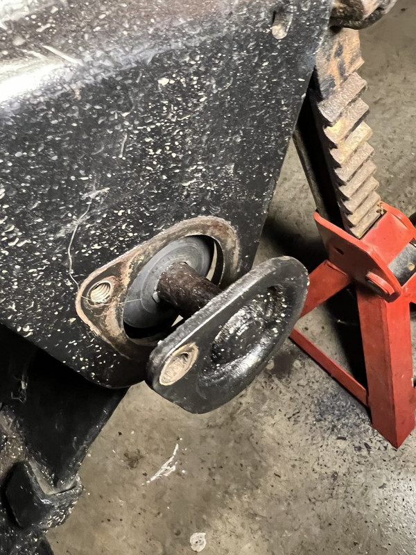 B9DE3366-786D-4D1E-B157-A93CD5655B6E