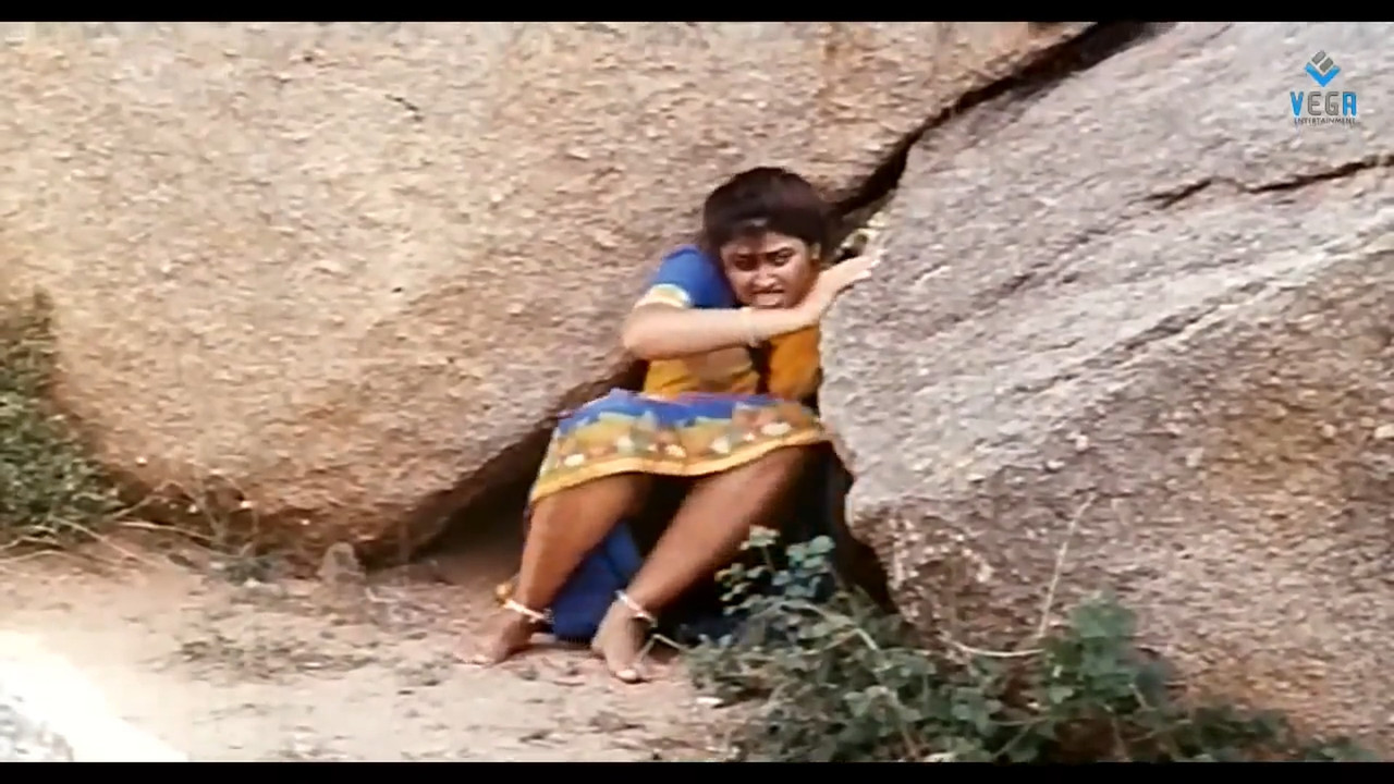 Dolly Minhas Palviahgam Avi - Villains Troubles a Women_4MxpygcjgQs.mp4_20220519_114900.190