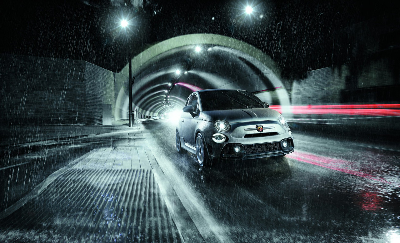 2019 Abarth 595 Competizione (6)