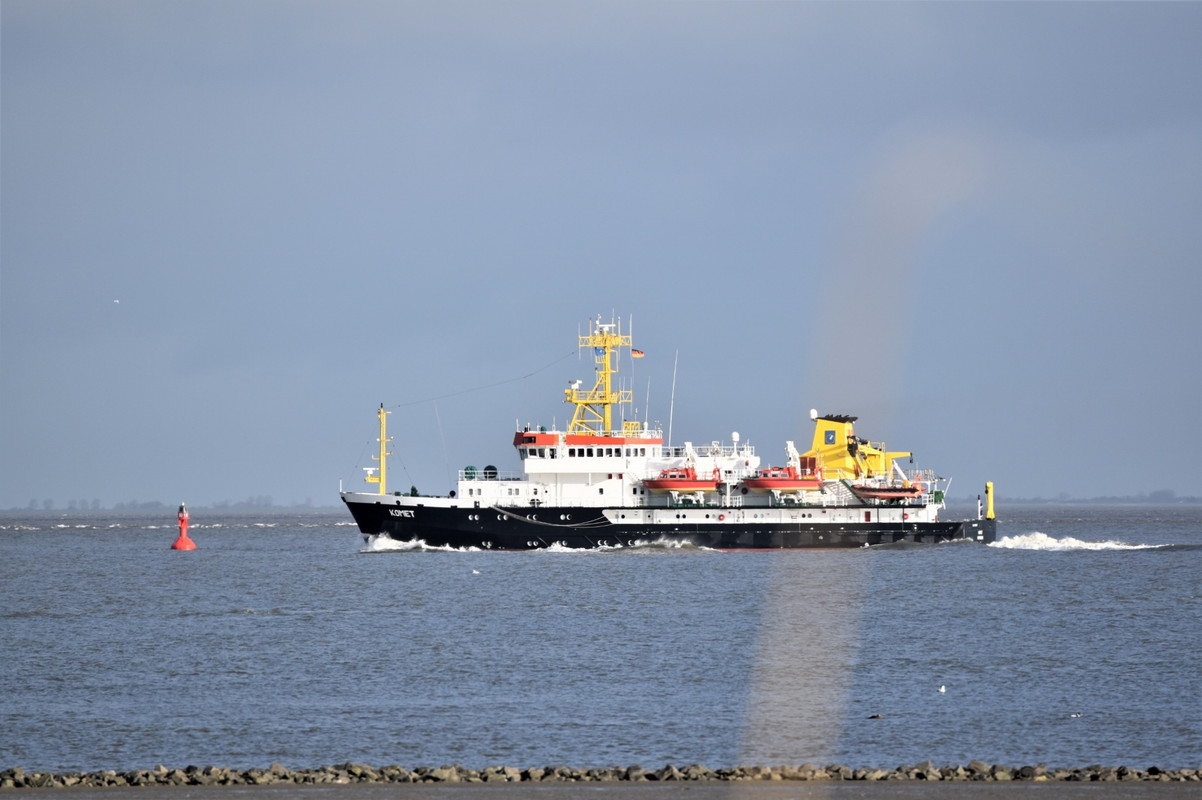 2021.11.23g1 Komet 02 (1940x1293)