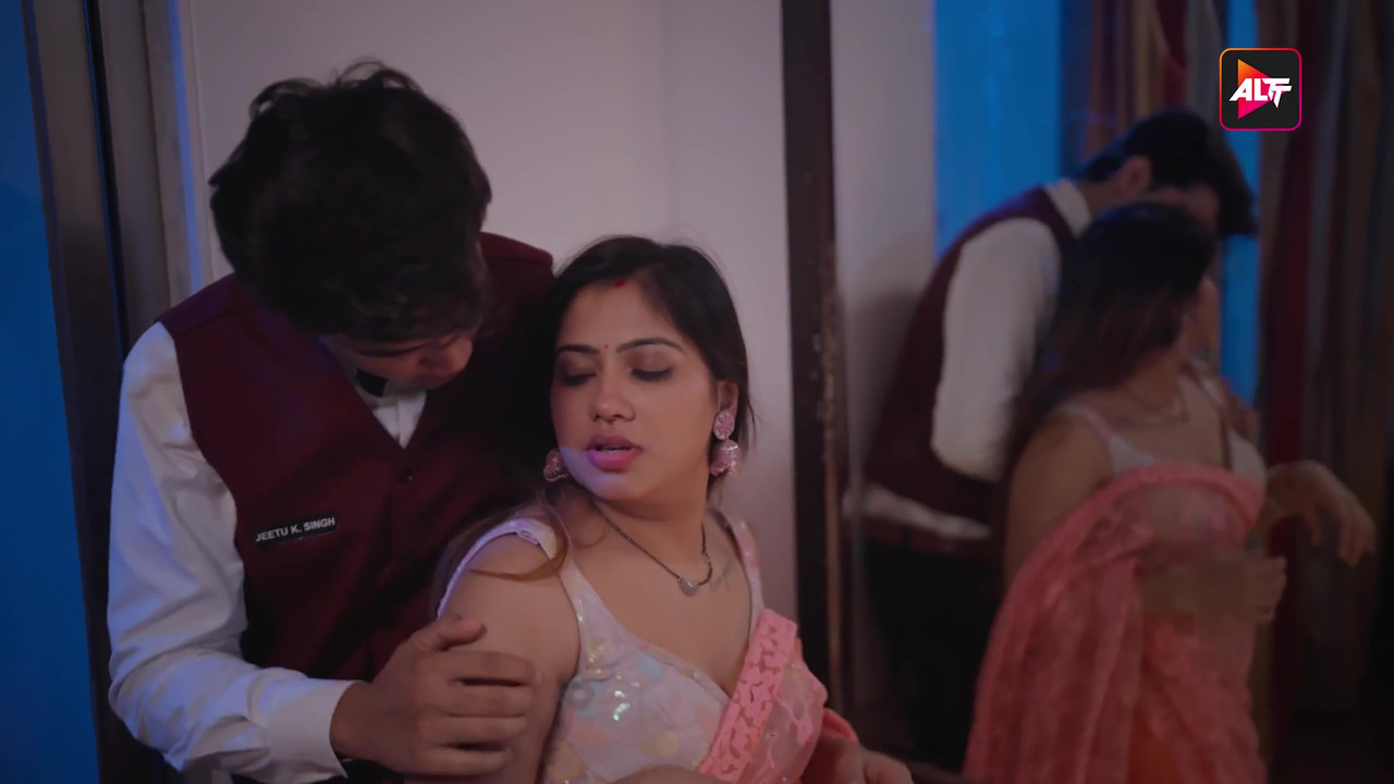 vlcsnap-2025-06-24-01h00m17s991