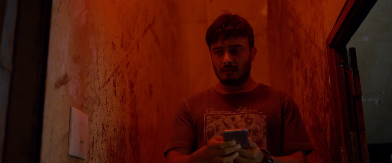 Thurthu Nirgamana 2022 WebRip [Tamil + Kannada] 480p, 720p Screenshot