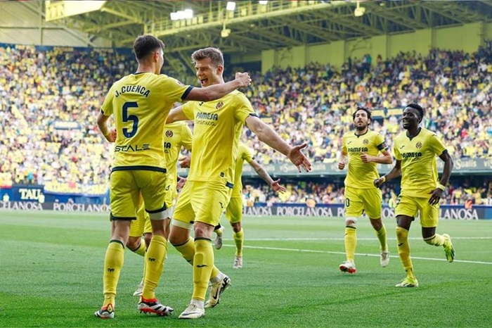 Villarreal vs Real Oviedo, 02h30 ngày 16/08