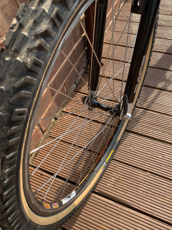 B6E86F7E-530E-41A7-9EE4-B0CAEE5E90B9