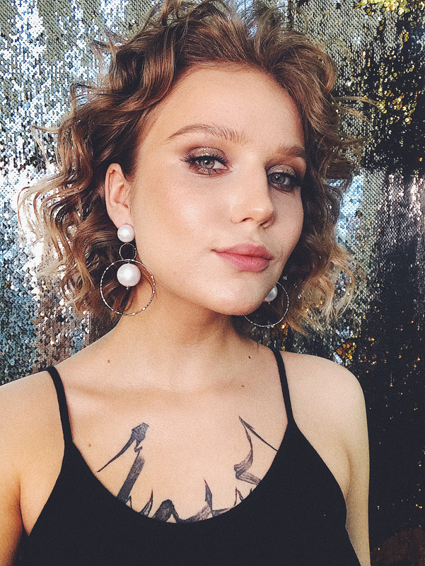 5D03311E-3A85-4777-B5F1-CFA0061EEB47