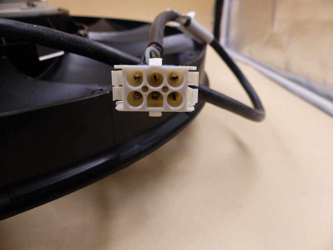 ZIEHLABEGG IP54 THCL155 BLOWER MOTOR 400V W/ CARRIERTRANSICOLD 38