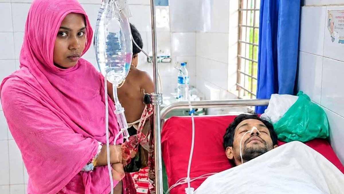 পোষা সাপের কামড়ে সঙ্কটাপন্ন ইকবাল, দেওয়া হলো ২০ ভায়াল অ্যান্টিভেনম
