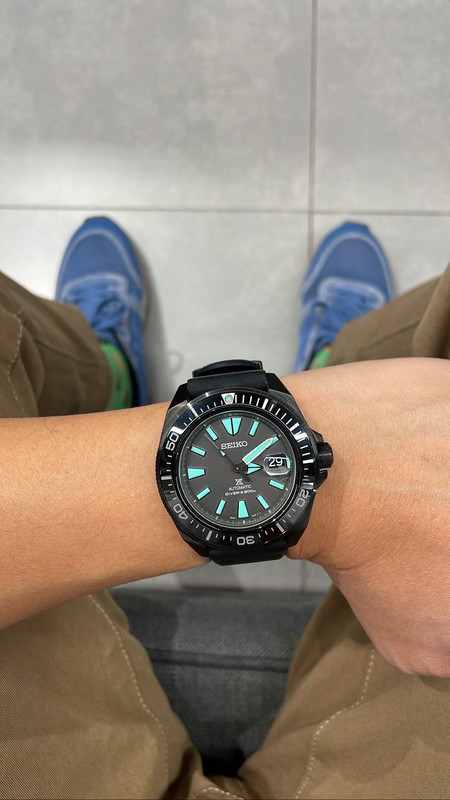 17A4AEAD-4B72-4184-88BA-02AA827DDF4F