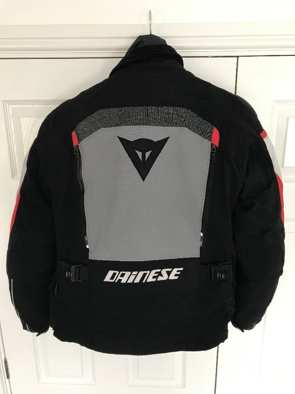 19B2E495-3E34-49CC-8CAE-1278E3383DED