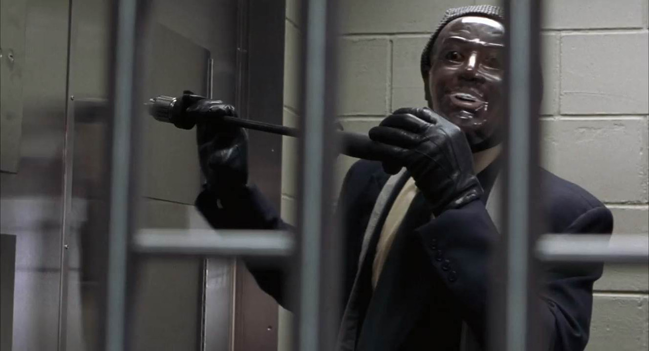 Heist 2001 BluRay [Hindi + Tamil + English] 480p, 720p ESub Screenshot
