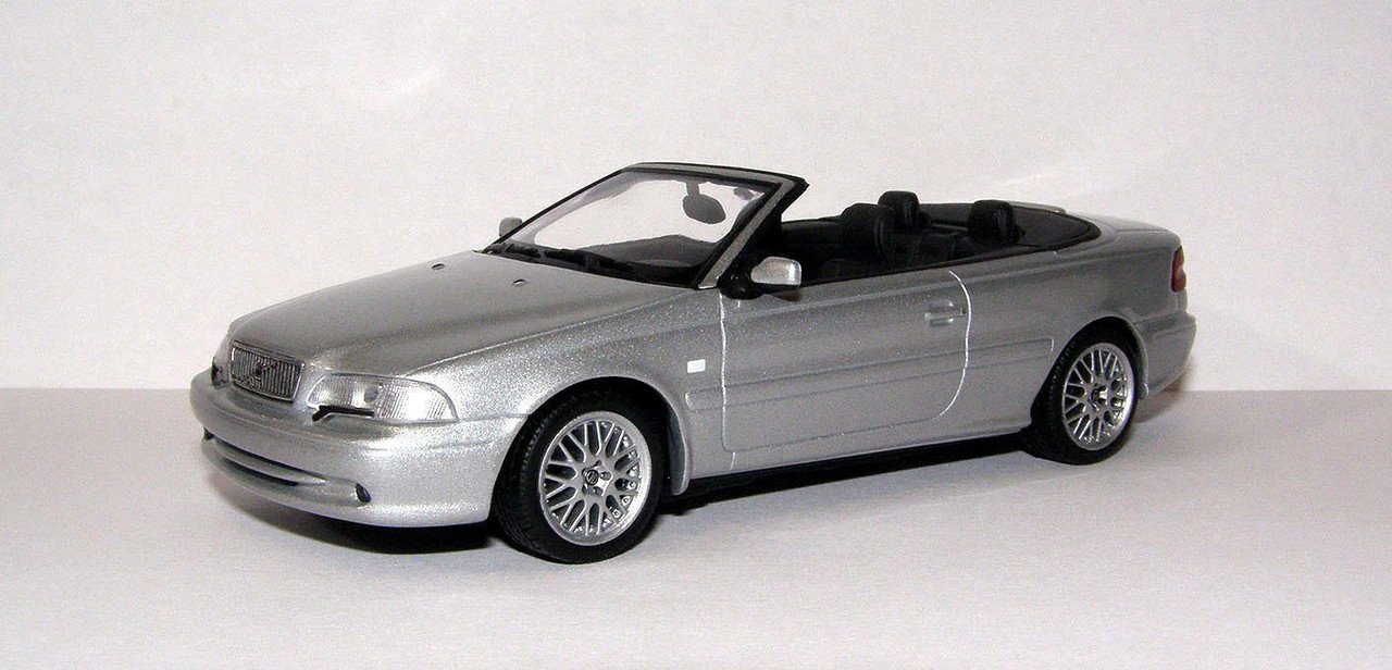 1996 Volvo C70 Cabriolet (Minichamps) 1