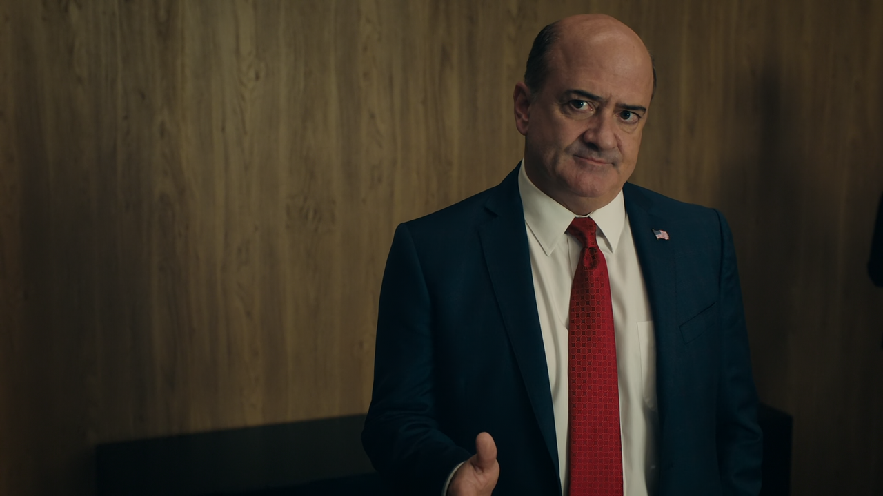 Billions.S06E04.Burn.Rate.1080p.10bit.AMZN.WEB-DL.DDP5.1.HEVC-Vyndros.mkv_snapshot_05.35_[2022.02.15