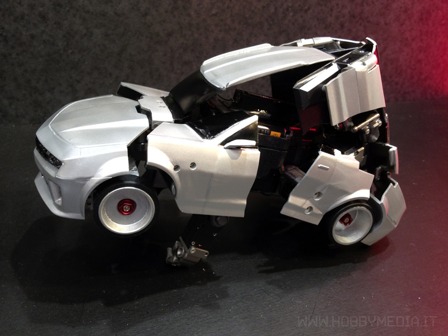 transformer-rc-car-2b1