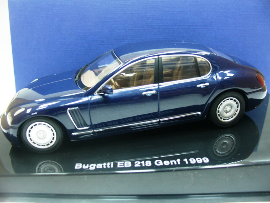 WOW EXTREMELY RARE Bugatti EB 218 Genf 1999 Pearl Blue Dealer 1:43